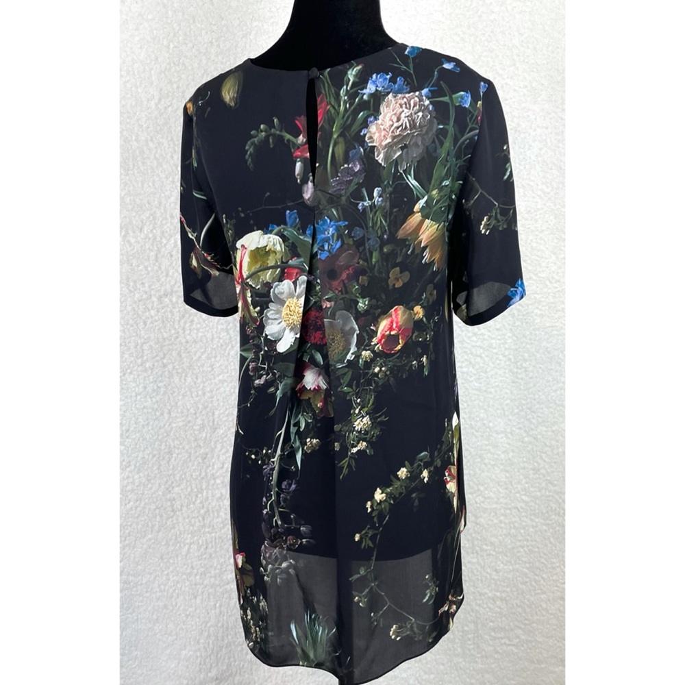 ADAM LIPPES • Black/Multi Floral Print Silk T-Shirt Blouse, 0 - Picture 5 of 13